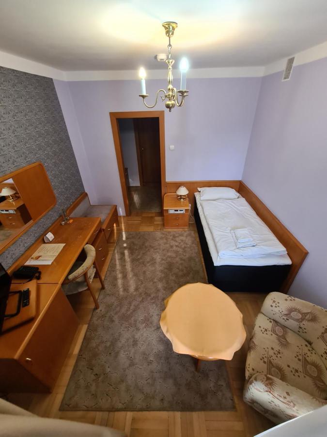 Hotel Rytwiany Palac מראה חיצוני תמונה